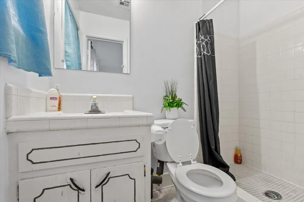 1543 S 122nd East Avenue Tulsa, OK 74128