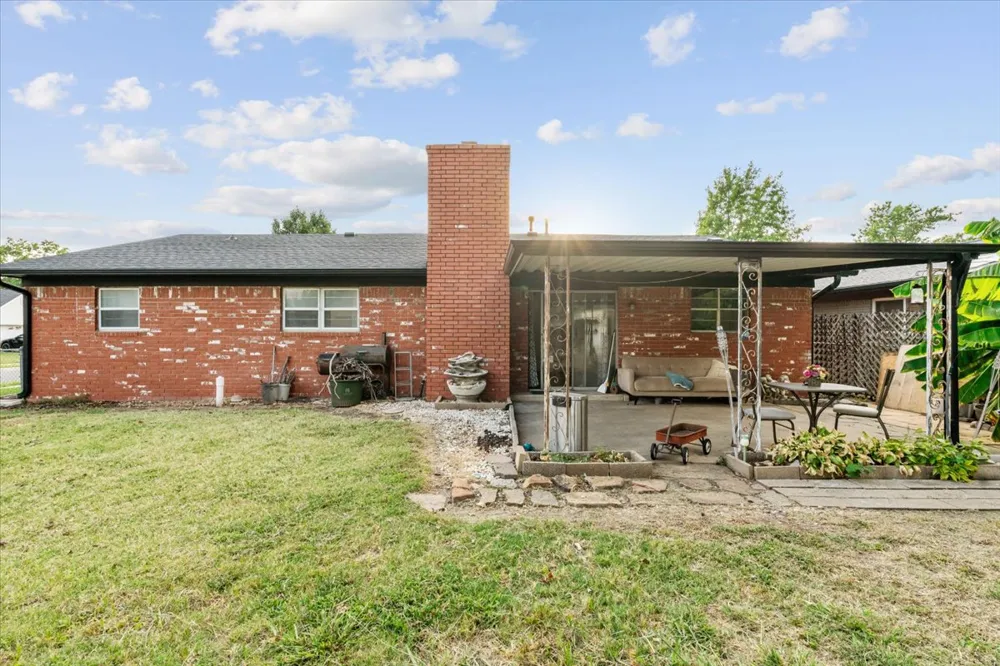 1543 S 122nd East Avenue Tulsa, OK 74128