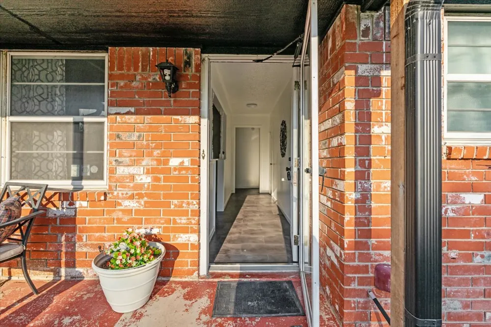 1543 S 122nd East Avenue Tulsa, OK 74128