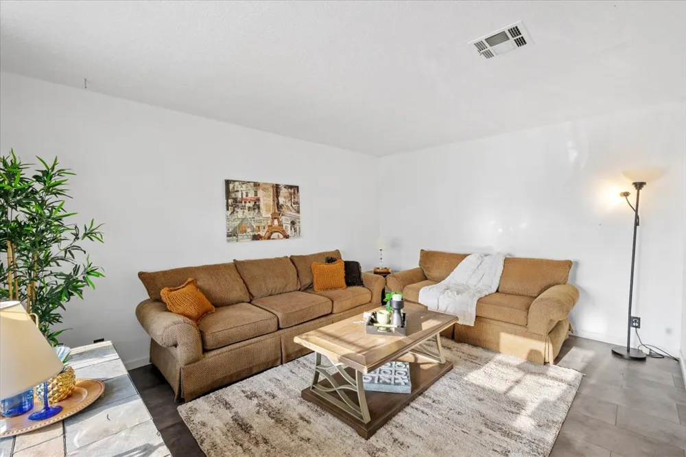1543 S 122nd East Avenue Tulsa, OK 74128