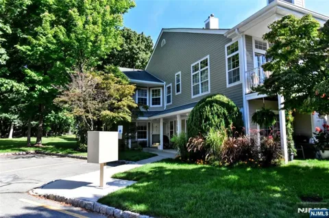1240 Garrison Court