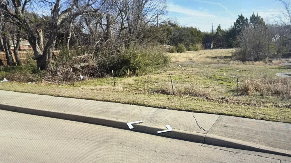208 Joe Wilson Road Cedar Hill, TX 75104