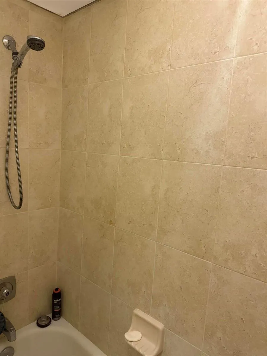 17 Burgundy A Delray Beach, FL 33484