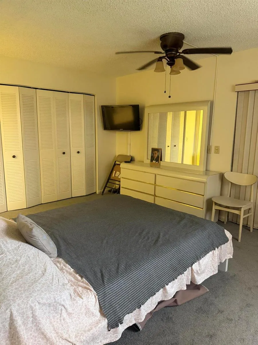 17 Burgundy A Delray Beach, FL 33484