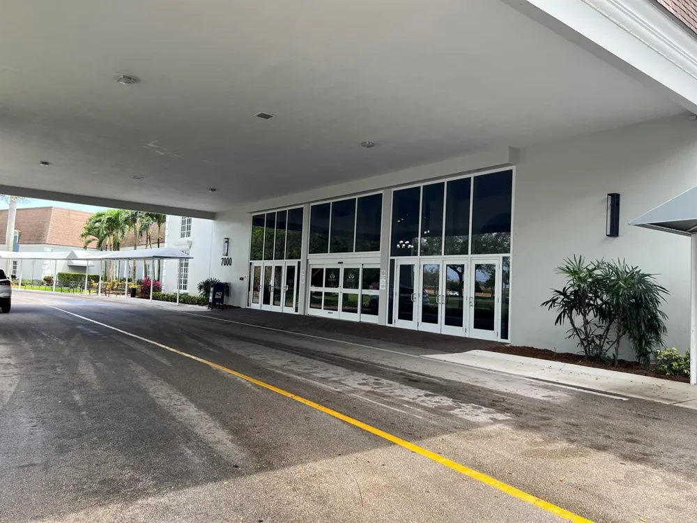 17 Burgundy A Delray Beach, FL 33484
