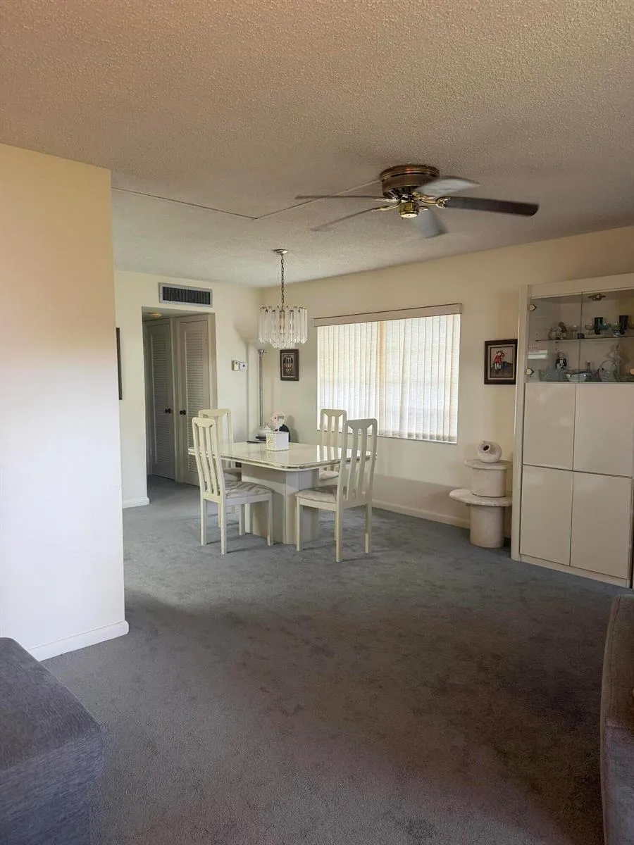 17 Burgundy A Delray Beach, FL 33484
