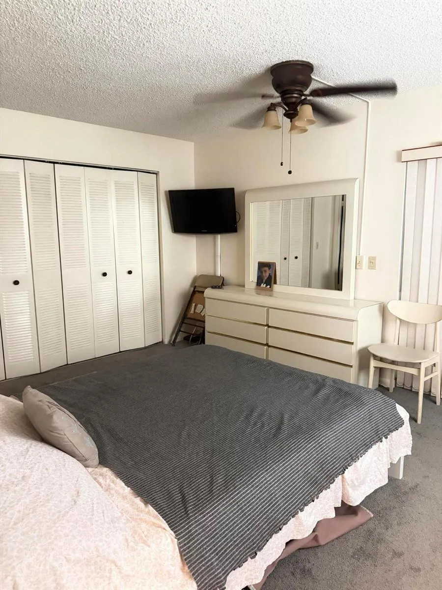 17 Burgundy A Delray Beach, FL 33484