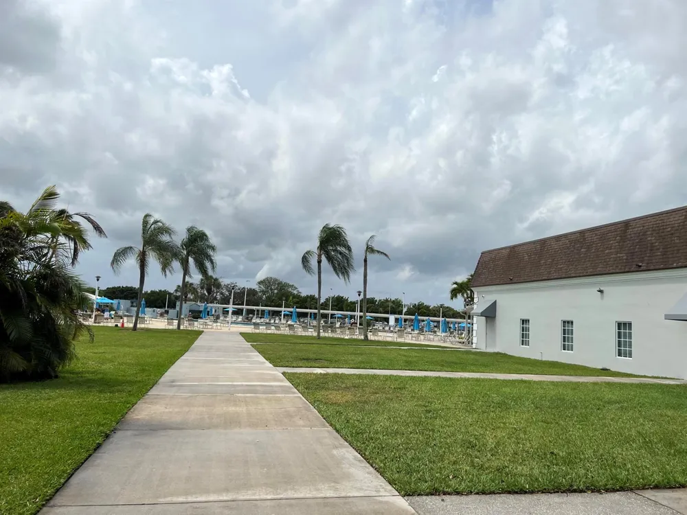 17 Burgundy A Delray Beach, FL 33484