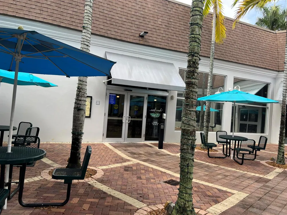 17 Burgundy A Delray Beach, FL 33484