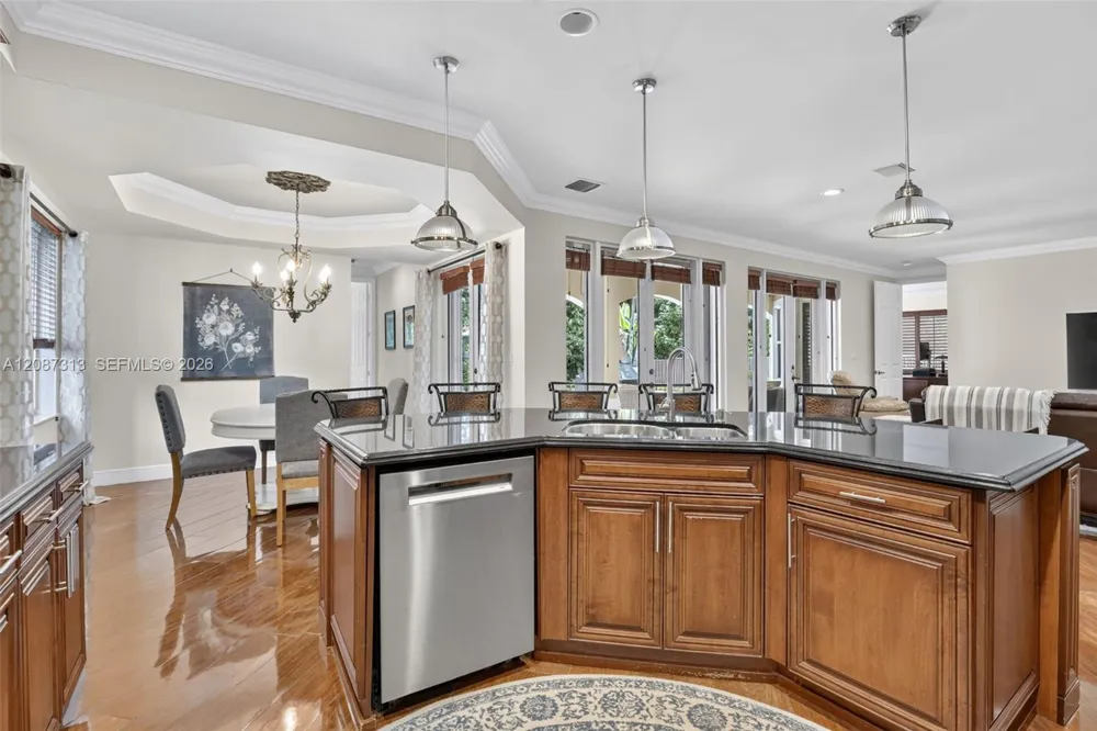 8210 Phoenician Court Davie, FL 33328