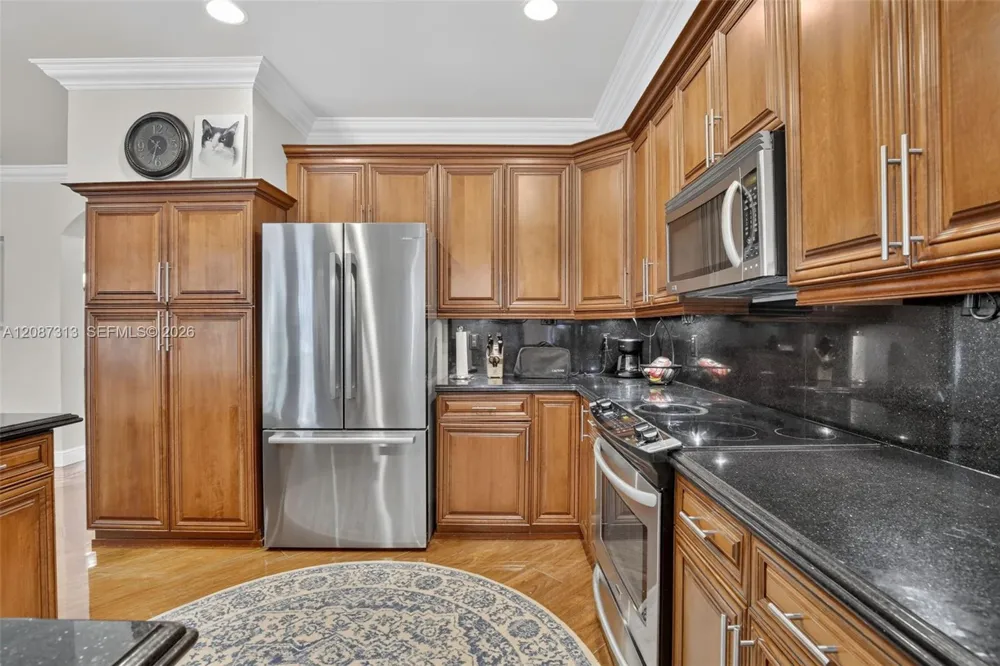 8210 Phoenician Court Davie, FL 33328