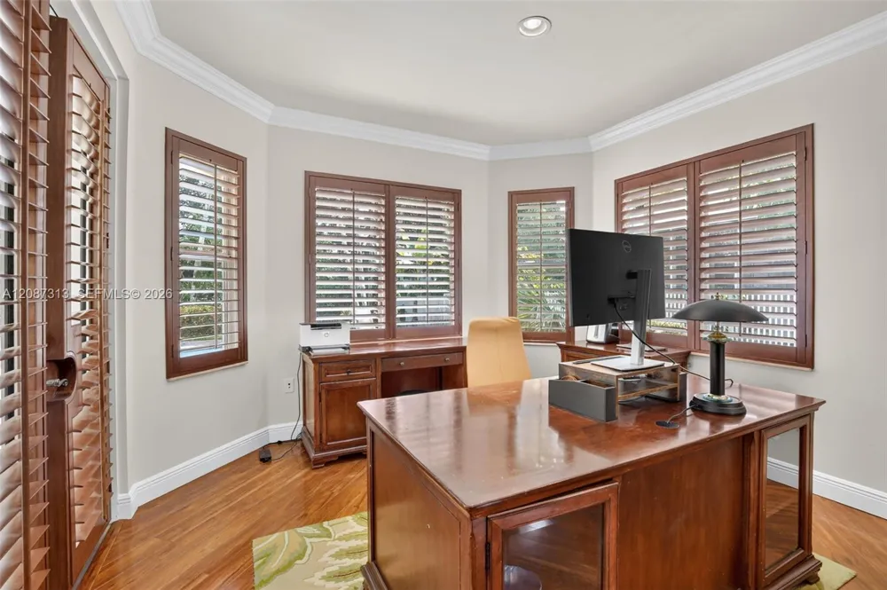 8210 Phoenician Court Davie, FL 33328