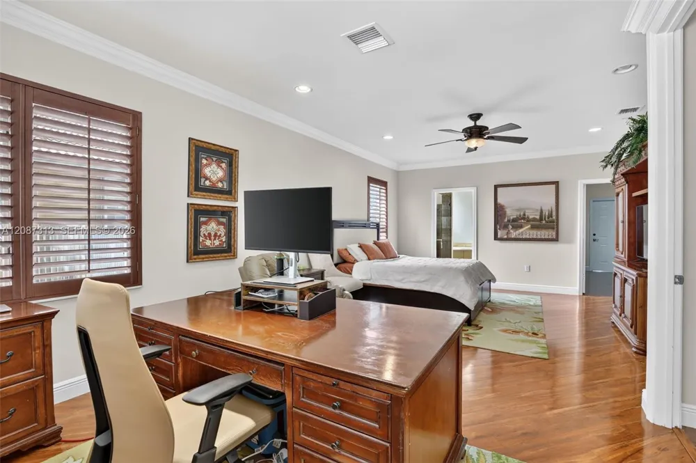 8210 Phoenician Court Davie, FL 33328