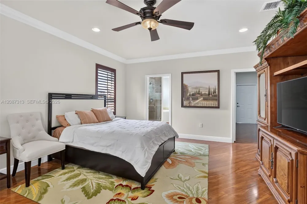 8210 Phoenician Court Davie, FL 33328