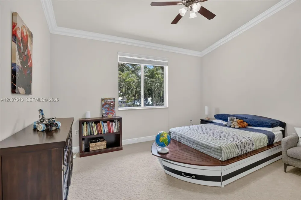 8210 Phoenician Court Davie, FL 33328