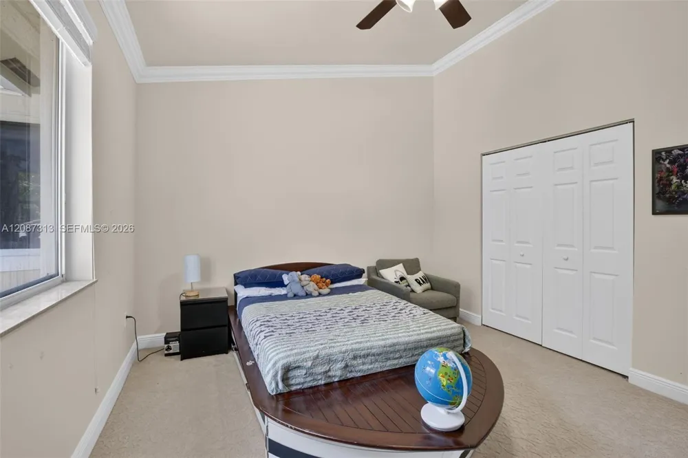 8210 Phoenician Court Davie, FL 33328
