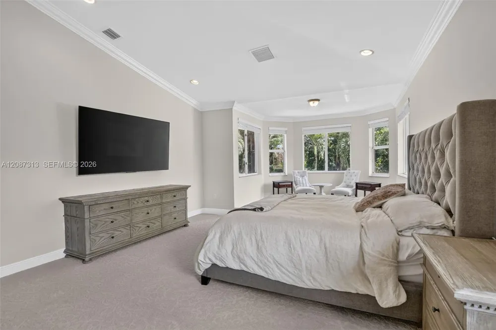 8210 Phoenician Court Davie, FL 33328
