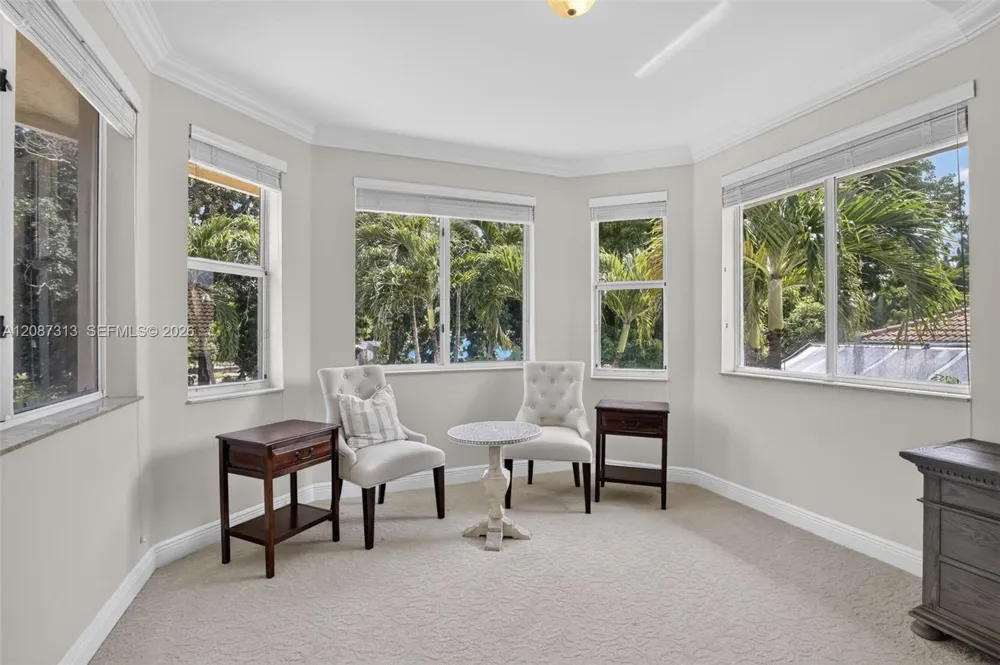 8210 Phoenician Court Davie, FL 33328
