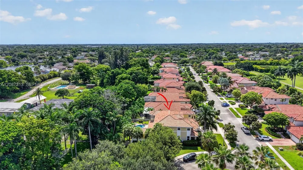 8210 Phoenician Court Davie, FL 33328