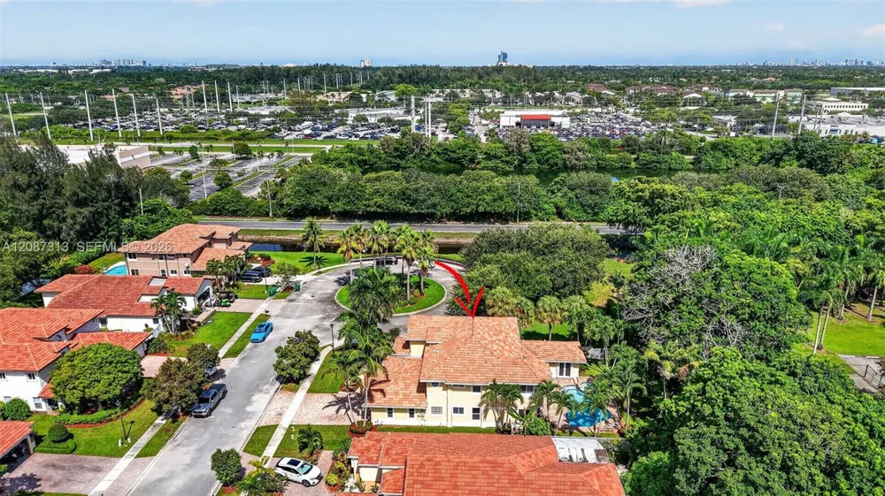 8210 Phoenician Court Davie, FL 33328