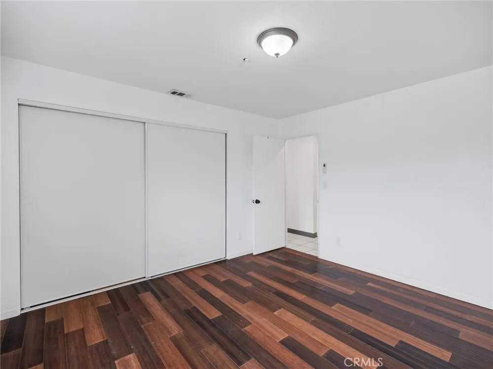 512 E 8th Street Pomona, CA 91766