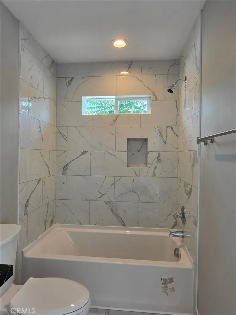 419 W Devonshire Avenue Hemet, CA 92543