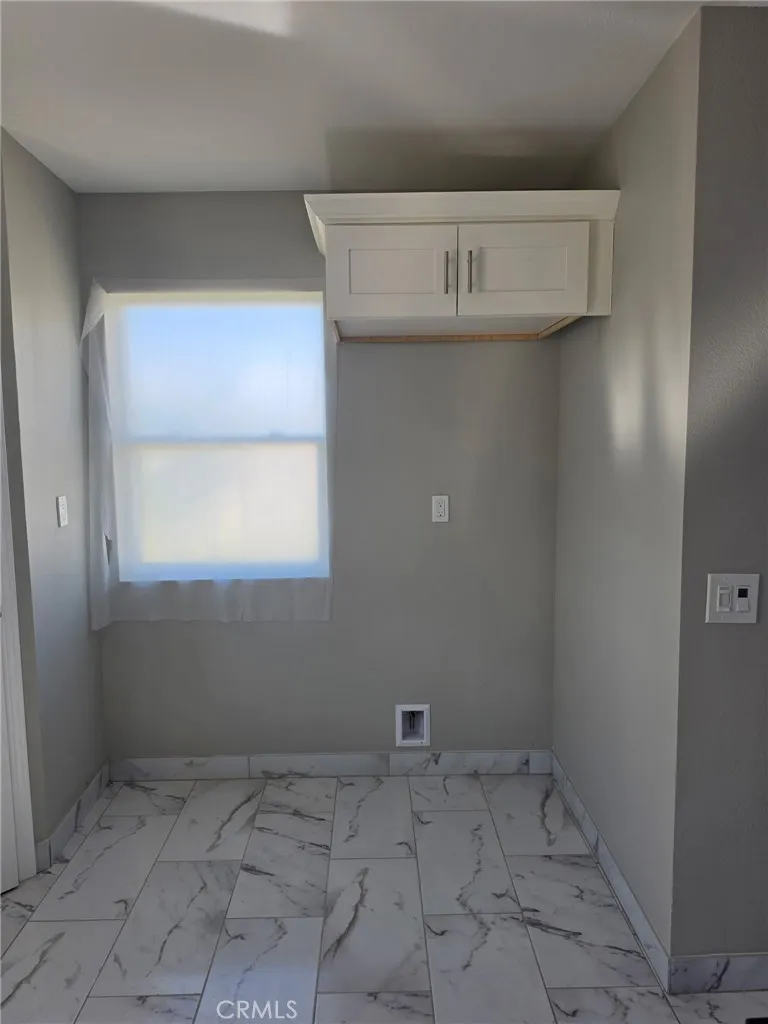 419 W Devonshire Avenue Hemet, CA 92543