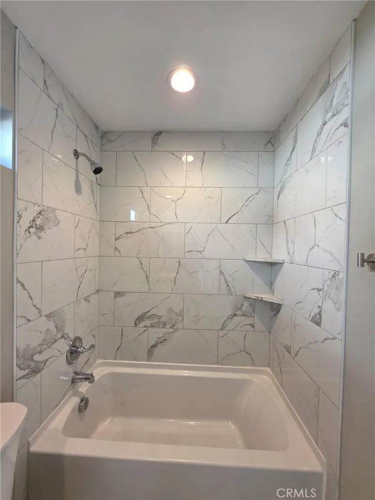 419 W Devonshire Avenue Hemet, CA 92543