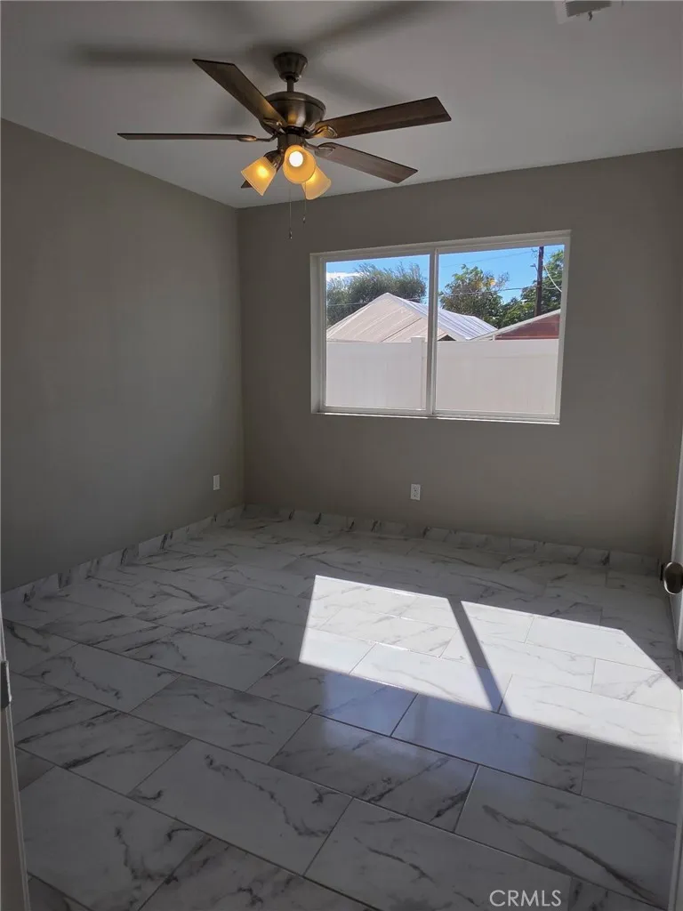 419 W Devonshire Avenue Hemet, CA 92543