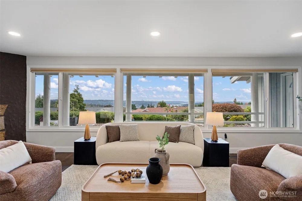 4600 132nd Avenue SE Bellevue, WA 98006