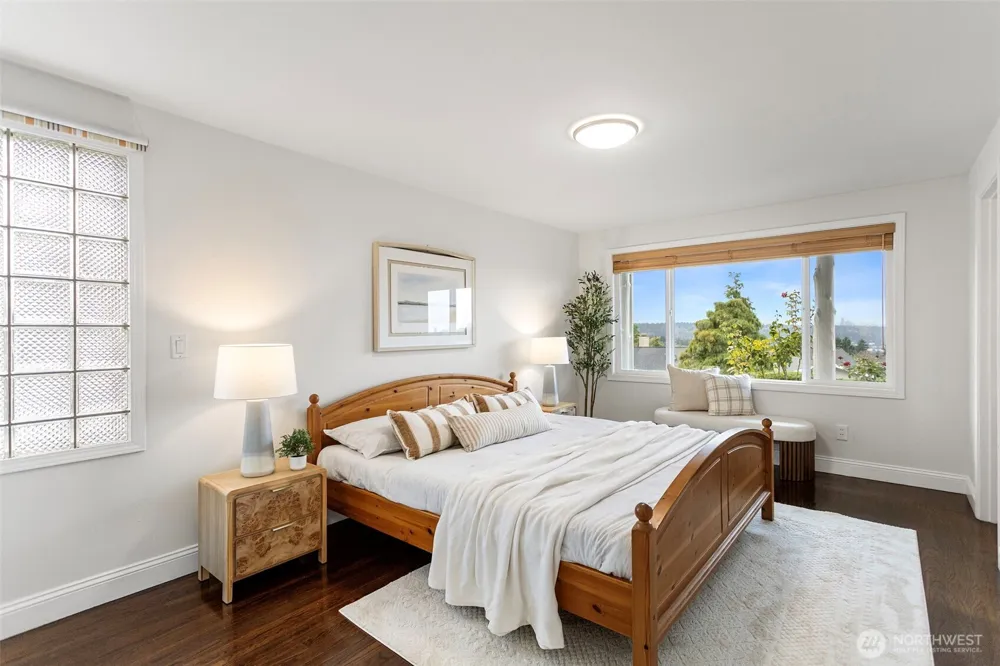 4600 132nd Avenue SE Bellevue, WA 98006