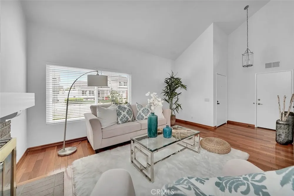 26121 Connemara Court Lake Forest, CA 92630