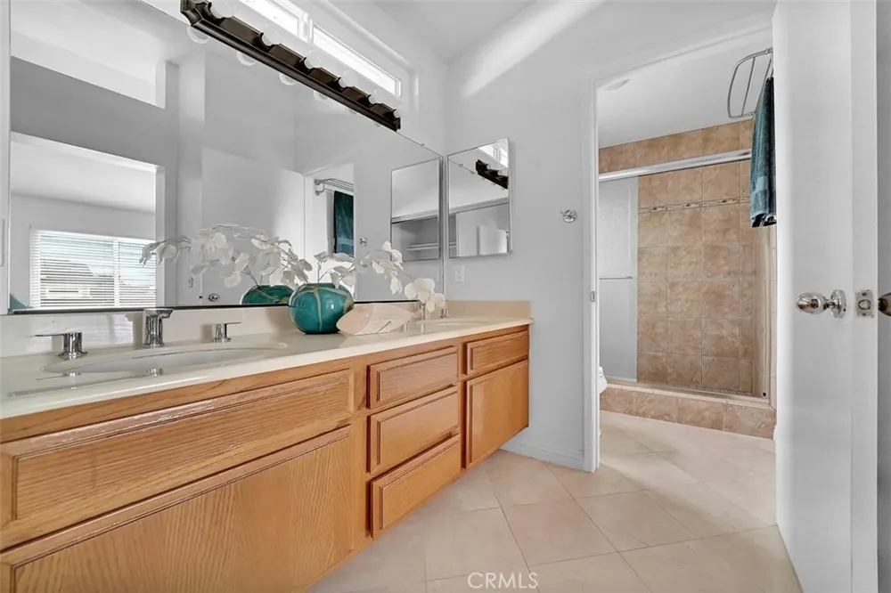 26121 Connemara Court Lake Forest, CA 92630