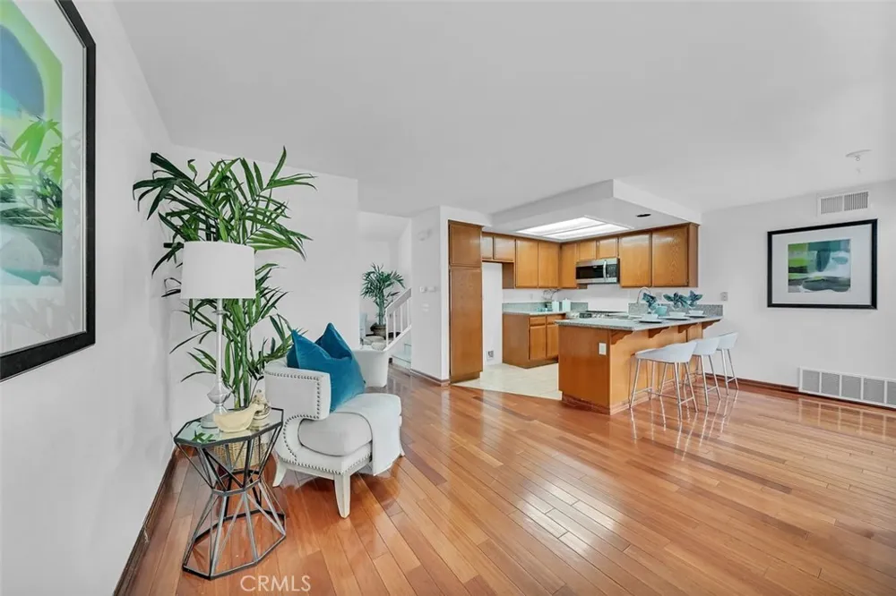 26121 Connemara Court Lake Forest, CA 92630