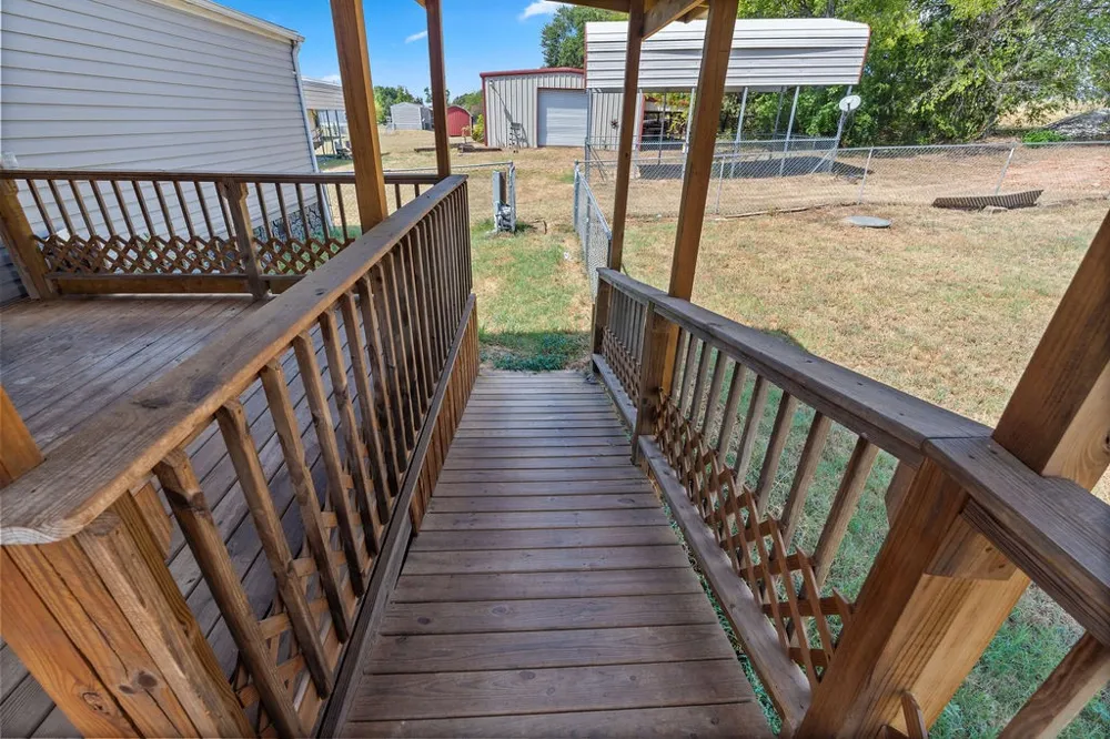 244 Comanche Quitman, TX 75783