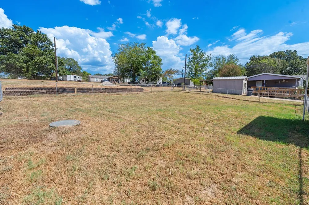 244 Comanche Quitman, TX 75783
