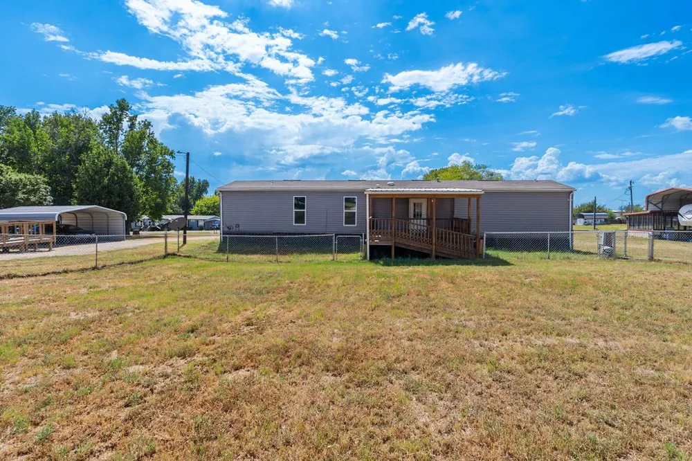 244 Comanche Quitman, TX 75783