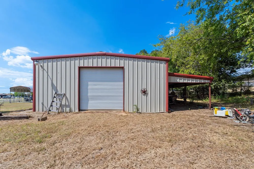 244 Comanche Quitman, TX 75783