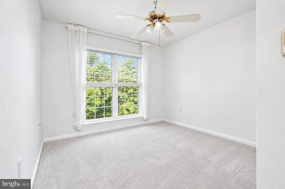 439 NIKKI TERRACE SE Leesburg, VA 20175