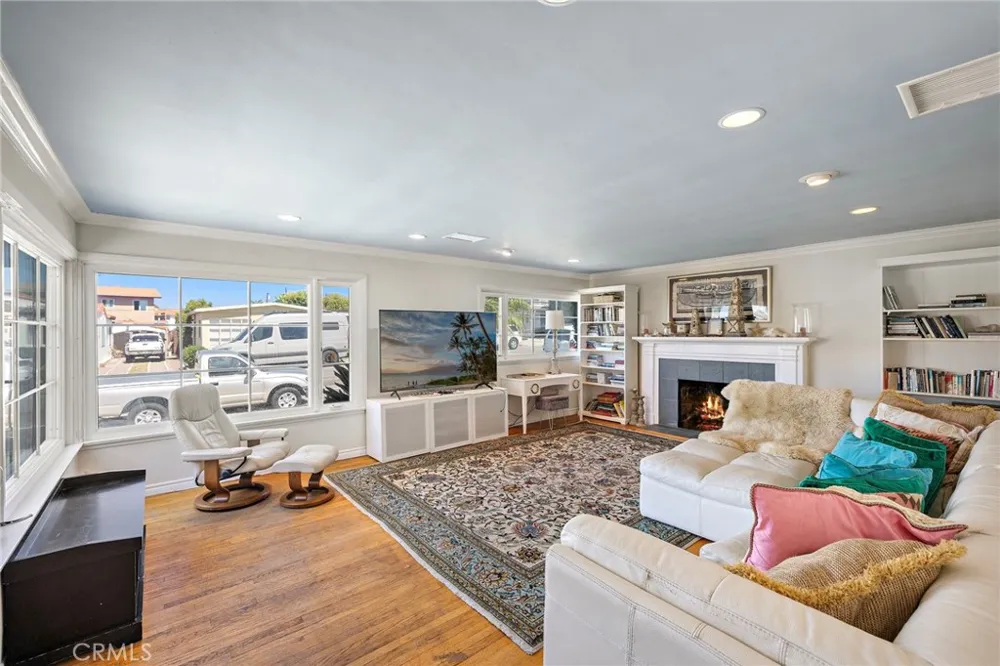 229 Avenida Rosa San Clemente, CA 92672
