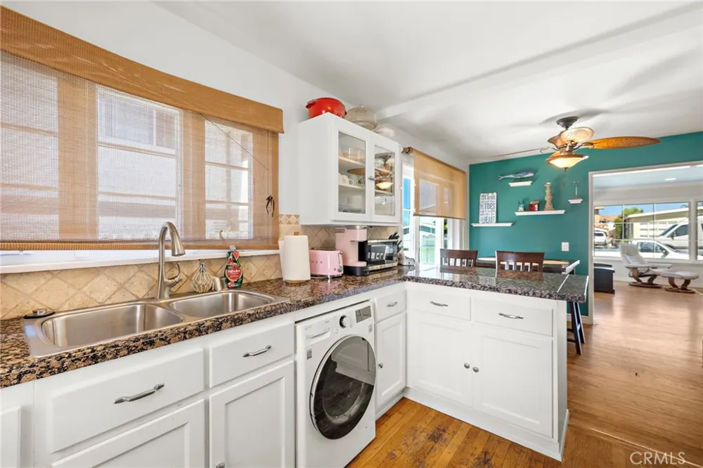 229 Avenida Rosa San Clemente, CA 92672