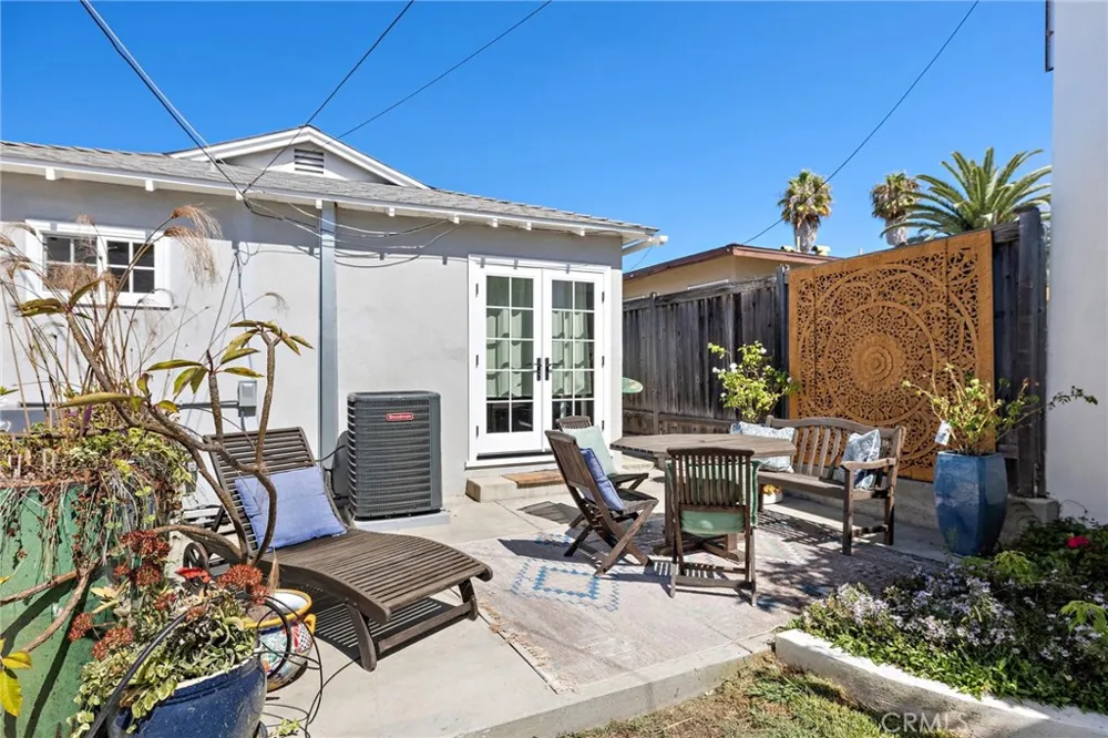 229 Avenida Rosa San Clemente, CA 92672