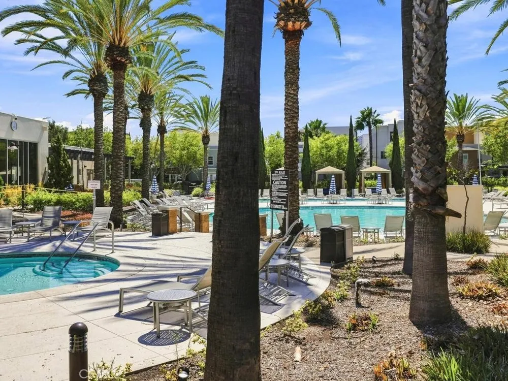 5440 Pacific Terrace #105 Hawthorne, CA 90250