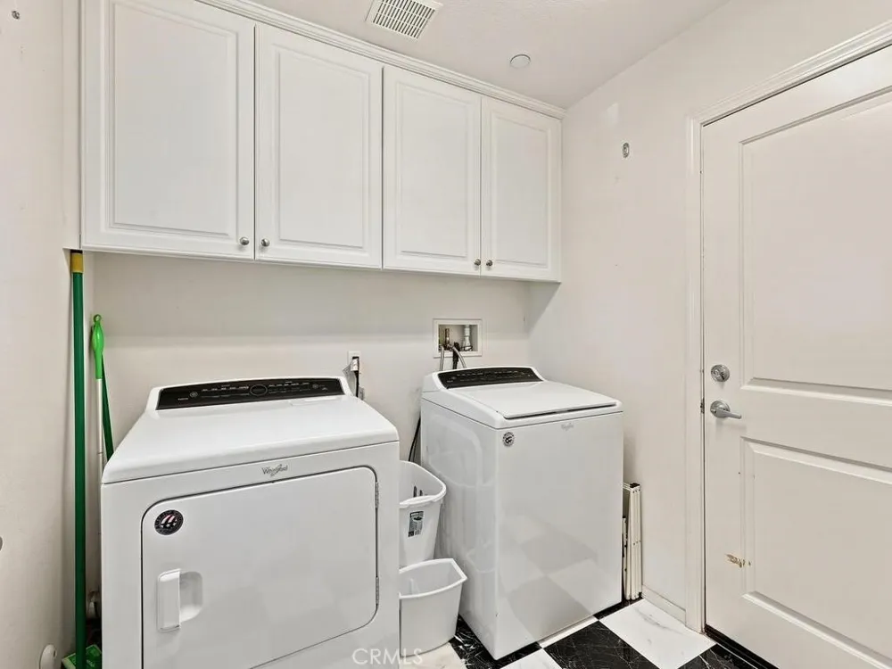5440 Pacific Terrace #105 Hawthorne, CA 90250