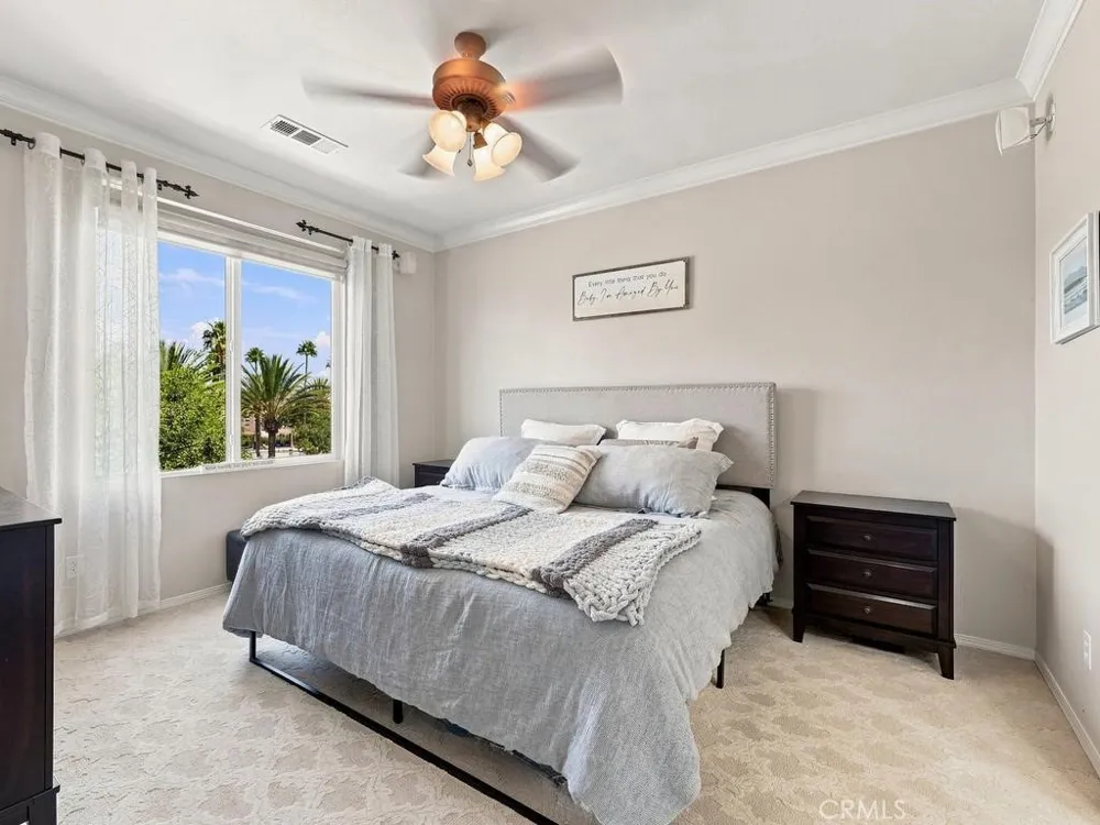 5440 Pacific Terrace #105 Hawthorne, CA 90250