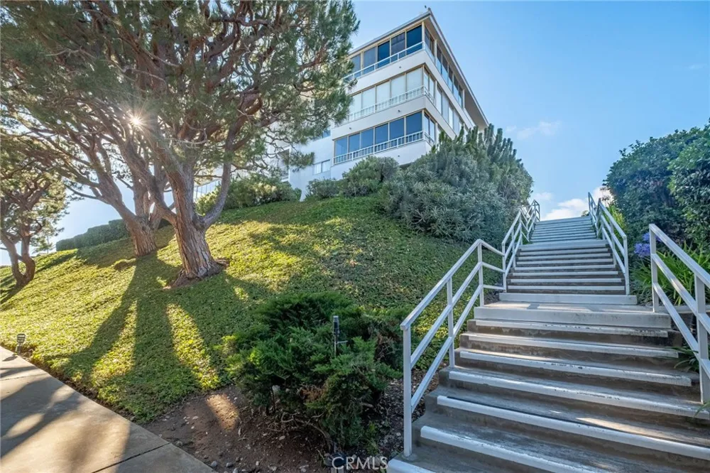 32614 Coastsite #305E Rancho Palos Verdes, CA 90275