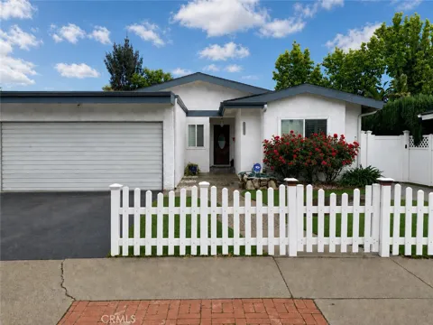 13042 Aetna Street