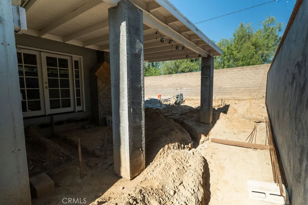 2419 Deerpark Fullerton, CA 92835