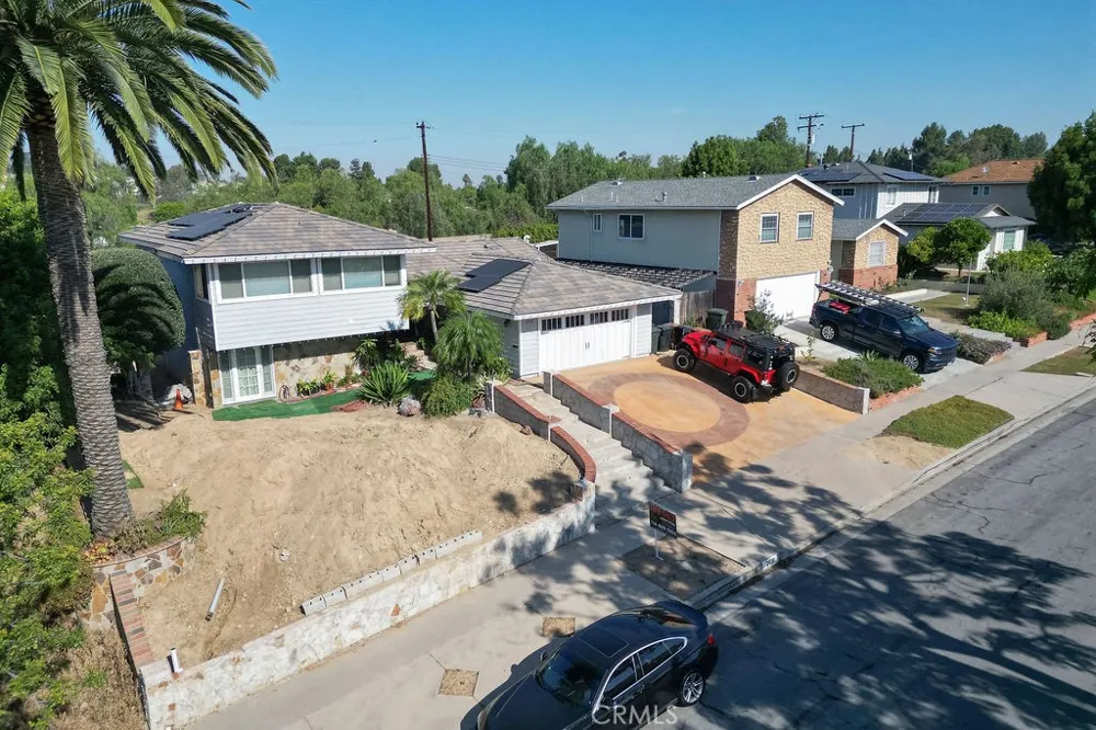 2419 Deerpark Fullerton, CA 92835