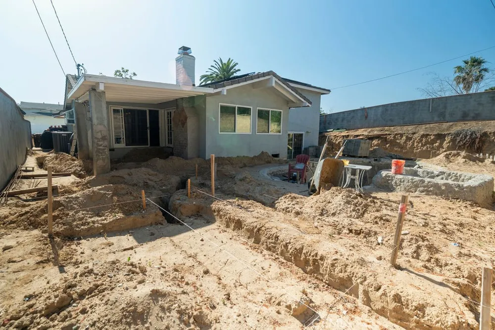 2419 Deerpark Fullerton, CA 92835